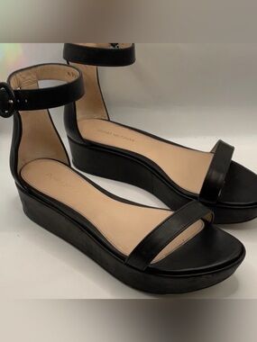 Stuart Weitzman Women's CAPRI Wedge Sandal size 8